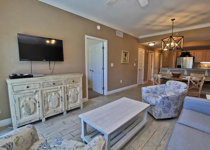 Apartment Crystal Tower 208 By Youngs Suncoast