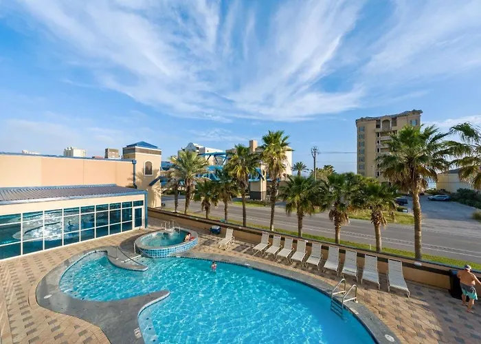 Apartment Crystal Tower 208 By Youngs Suncoast